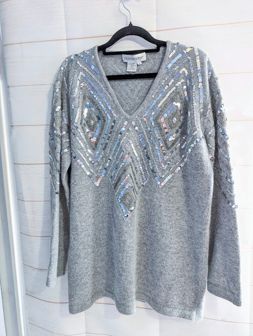 Outlander Wool / Angora Mix Luxurious Gray Sequin V-Neck Sweater Size L